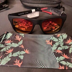 Hurley Men's Rx'able Sport Polarized Sunglasses, HSM3000P Sunrise, Black/Red, 53